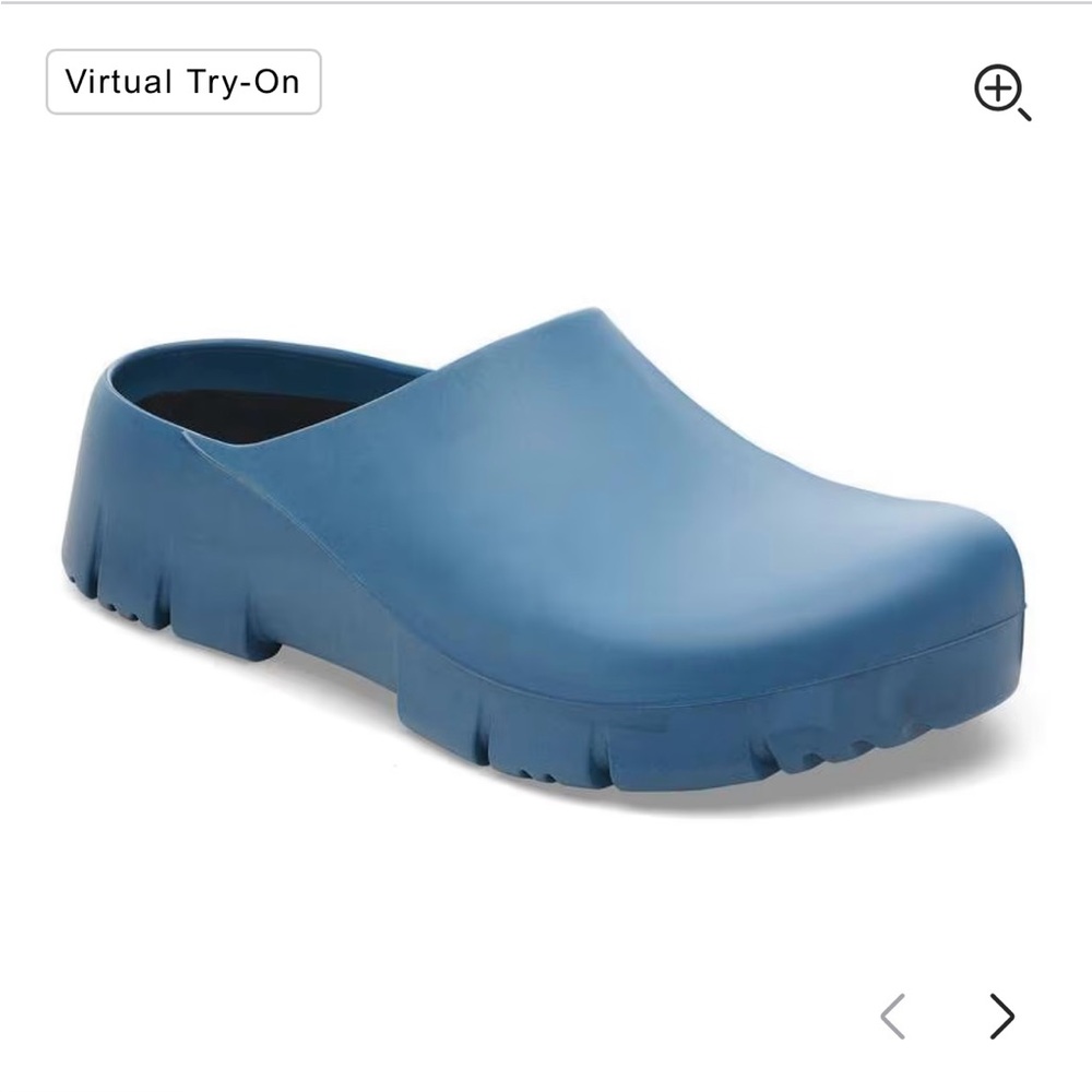 Casual Slip-On Clog in Dusty Blue